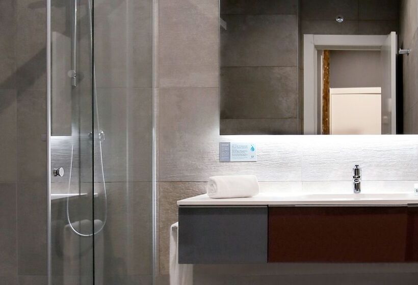 فندق صغير Woohoo Rooms Chueca