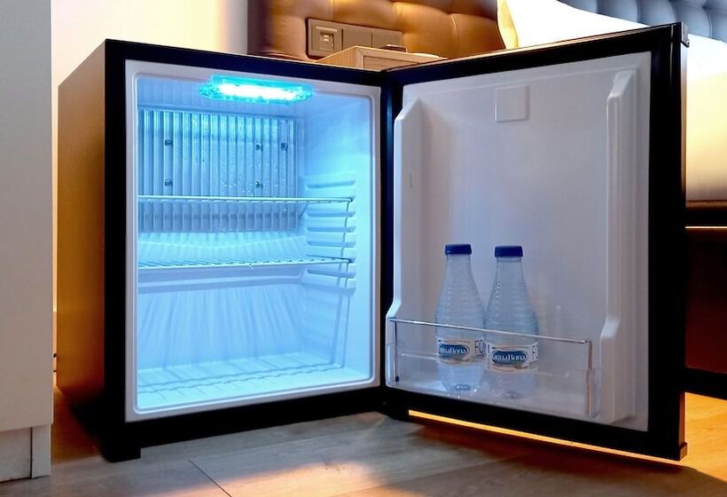 فندق صغير Woohoo Rooms Chueca