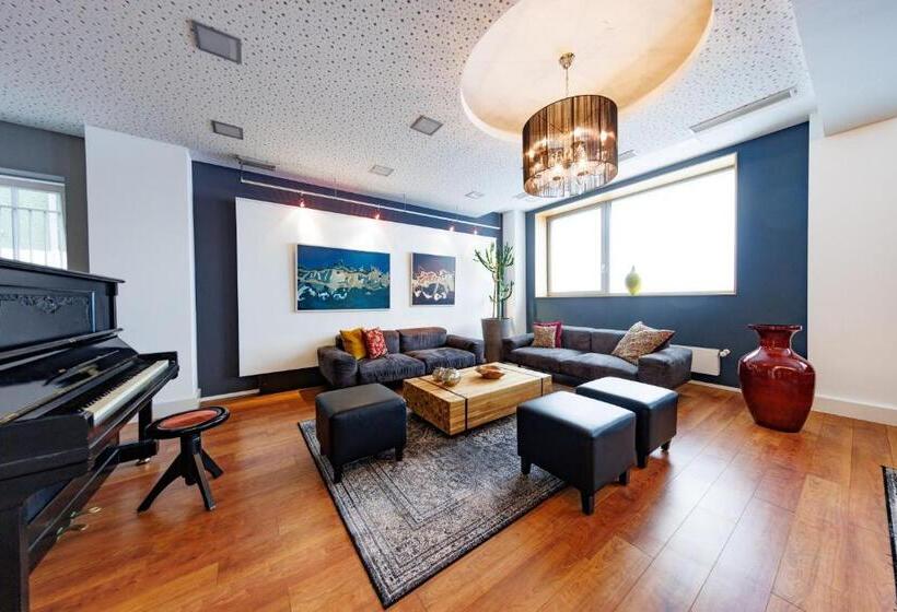 Hotelli Internationales Studierenden