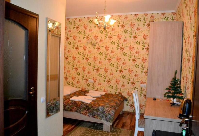 פנסיון Zlata Praha