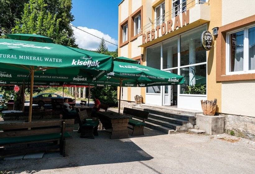 پانسیون Una C