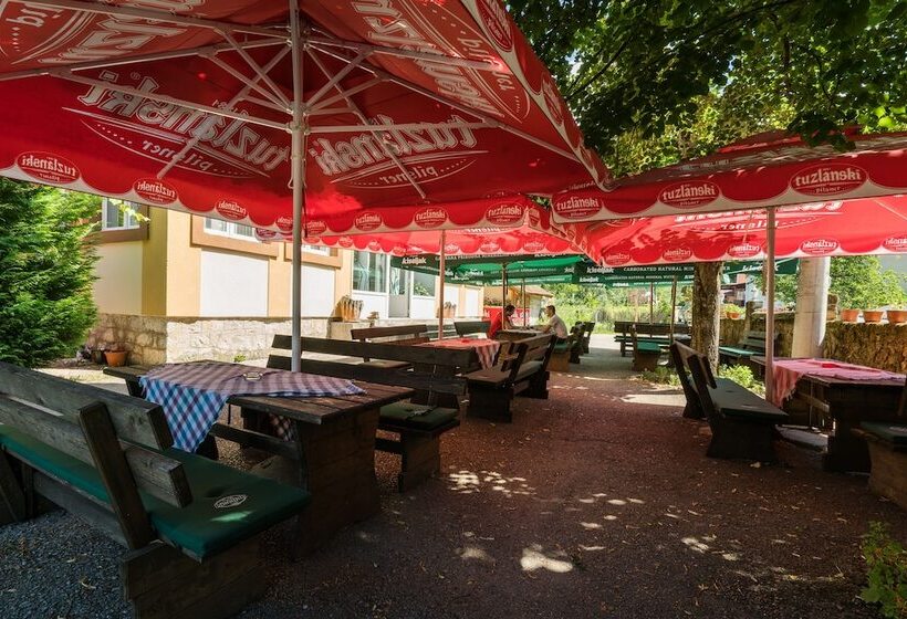 پانسیون Una C