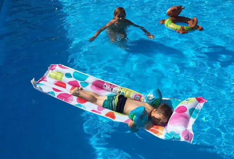 Bed and Breakfast Albergue El Condor