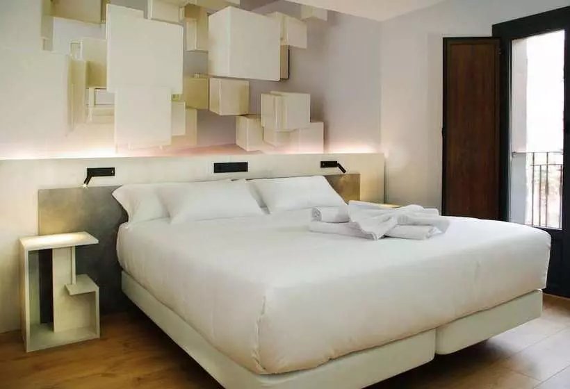 هتل Neru Con Encanto