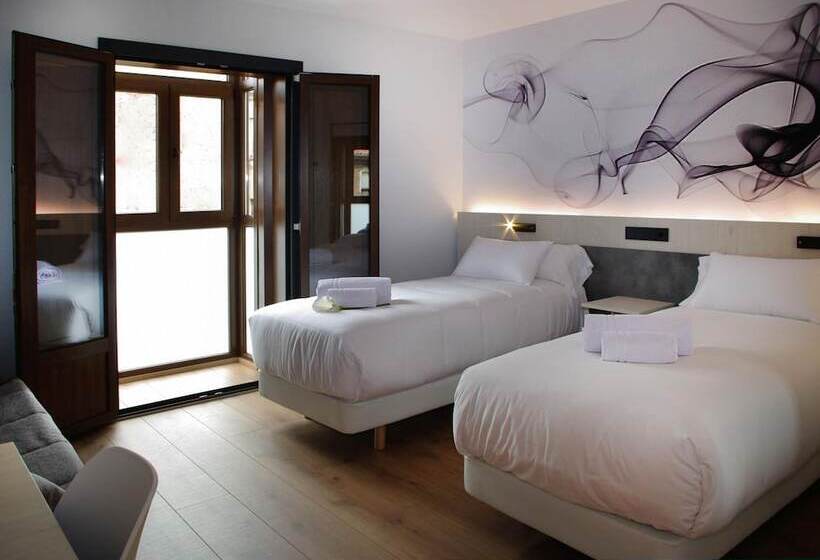 هتل Neru Con Encanto