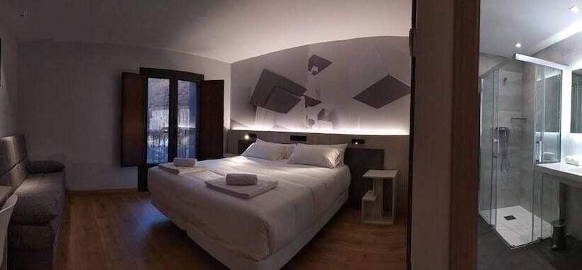 هتل Neru Con Encanto