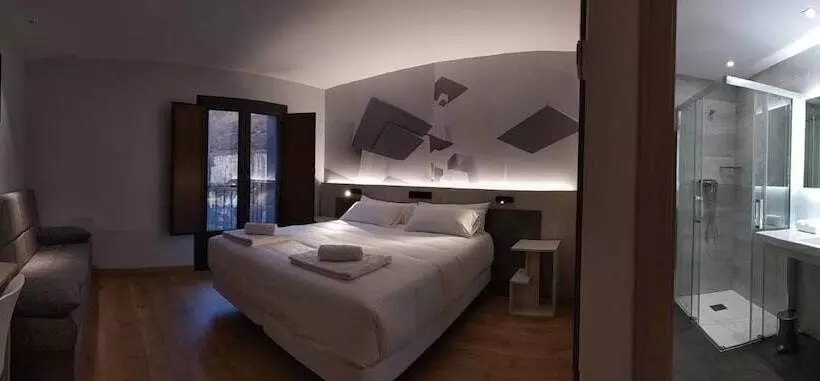 هتل Neru Con Encanto