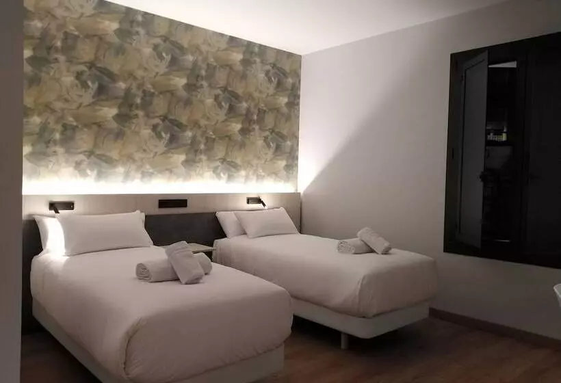 هتل Neru Con Encanto