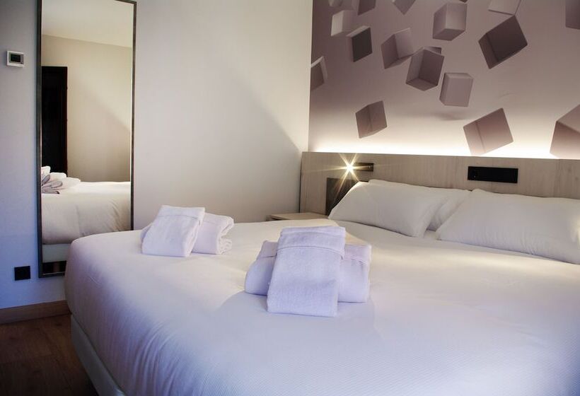 هتل Neru Con Encanto