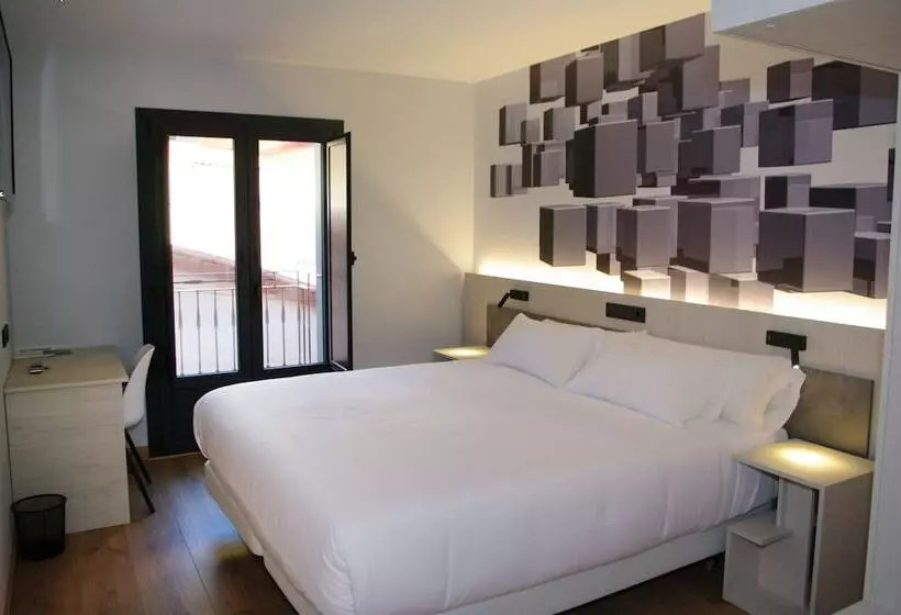 هتل Neru Con Encanto