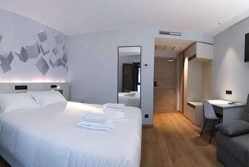 هتل Neru Con Encanto