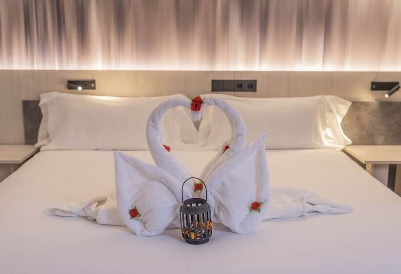 هتل Neru Con Encanto