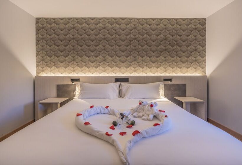 هتل Neru Con Encanto