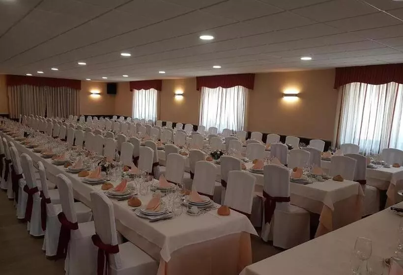 Majatalo Complejo O Piñeiral A Fonsagrada