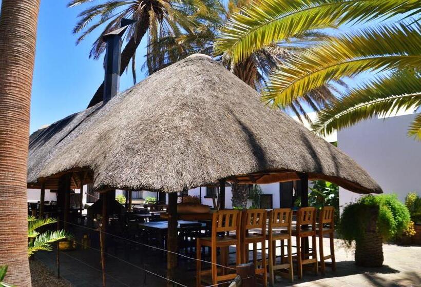 Central Hotel Omaruru