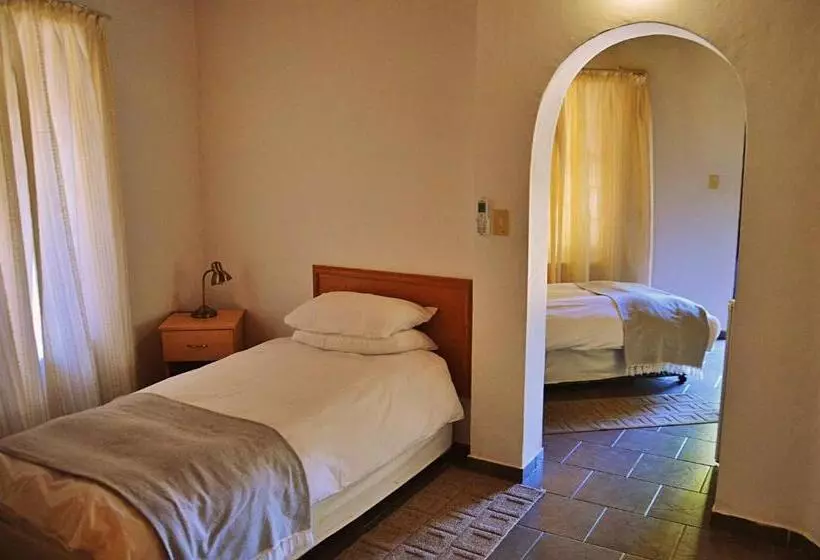 Central Hotel Omaruru