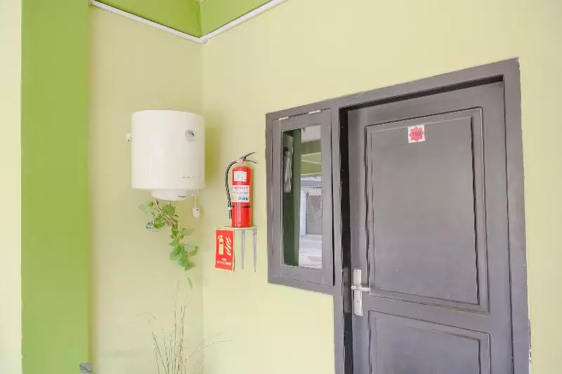 Hotelli Oyo Life 2508 Alba Suites Homestay