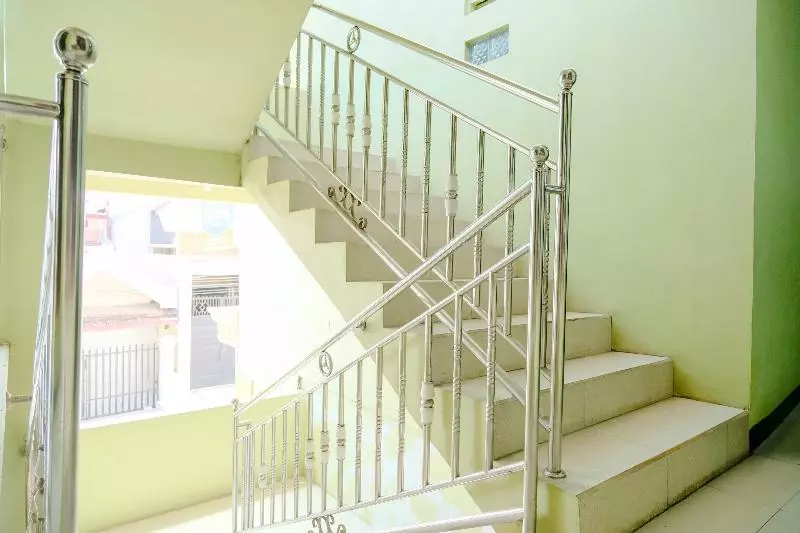 Hotelli Oyo Life 2508 Alba Suites Homestay