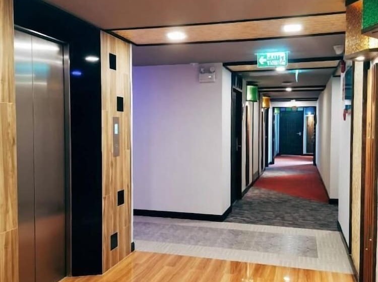 בית מלון כפרי Ps Thungsao