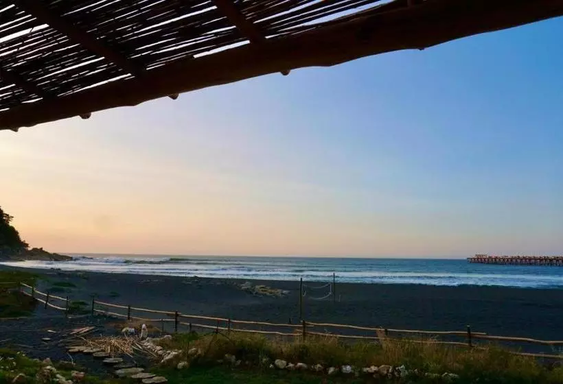 ユースホステル Ecolodge Maguillines
