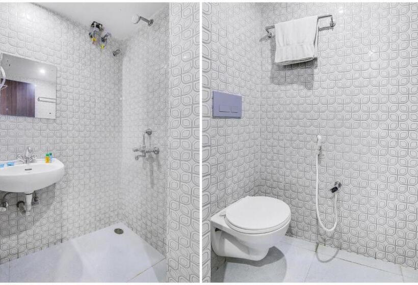 Fabhotel Pranjul Inn