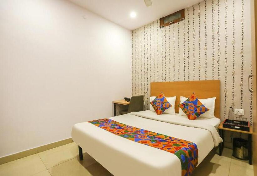 Fabhotel Pranjul Inn