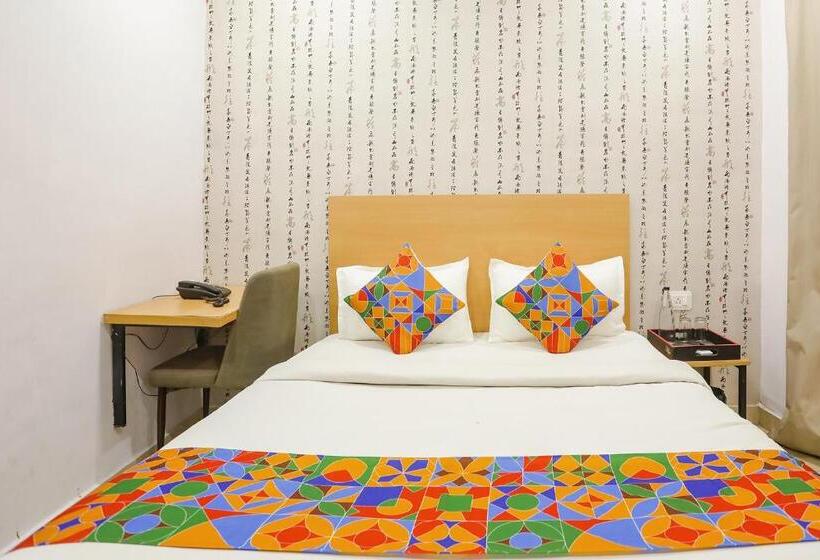 Fabhotel Pranjul Inn