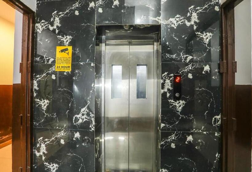 Fabhotel Pranjul Inn