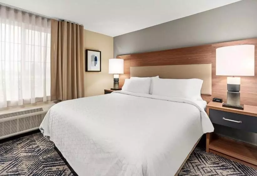 Hotelli Candlewood Suites Sumner Puyallup Area, An Ihg