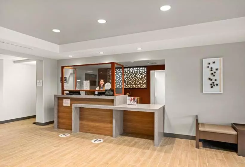 Hotelli Candlewood Suites Sumner Puyallup Area, An Ihg