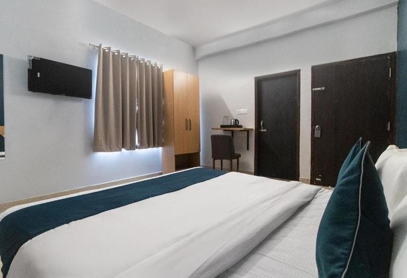 Hotell Super Namaskar Silver Key