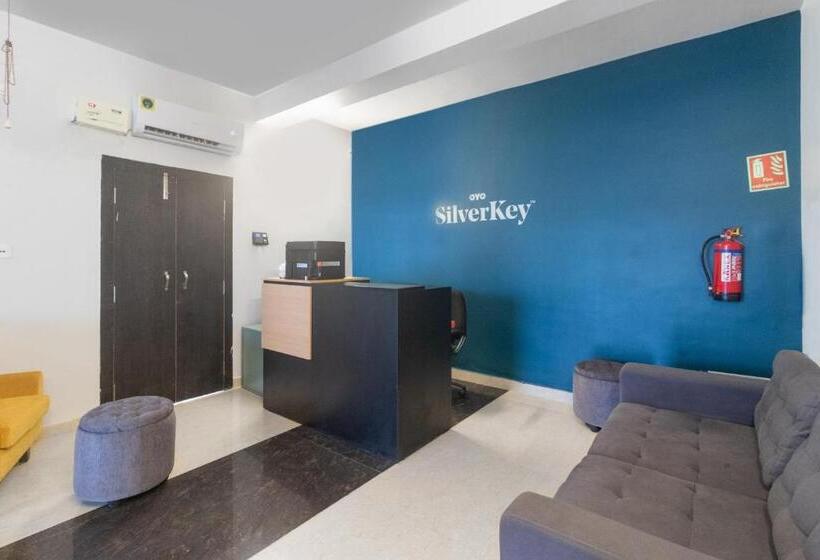 Hotell Super Namaskar Silver Key