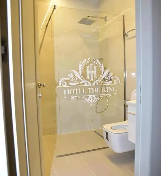 هتل The King Resort