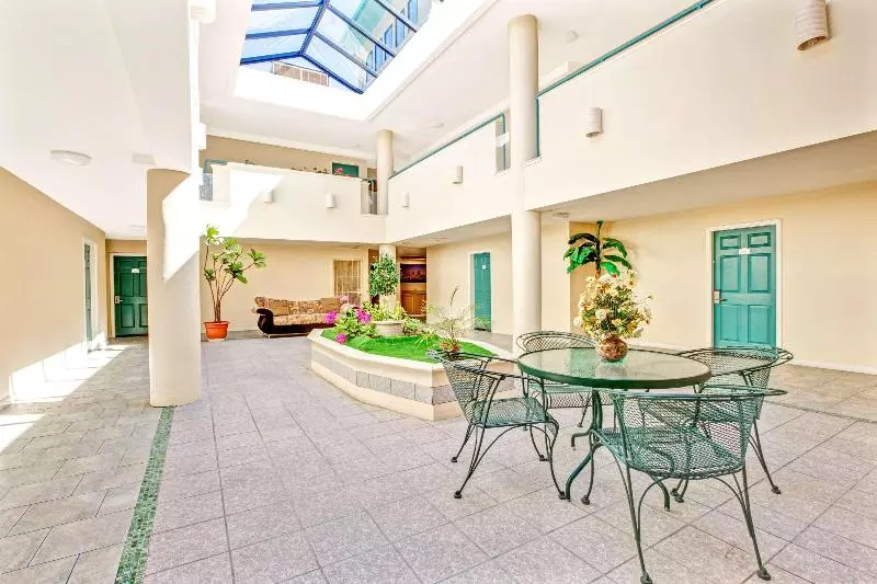 호텔 Aluxor Sfo, Sapphire Boutique Collection