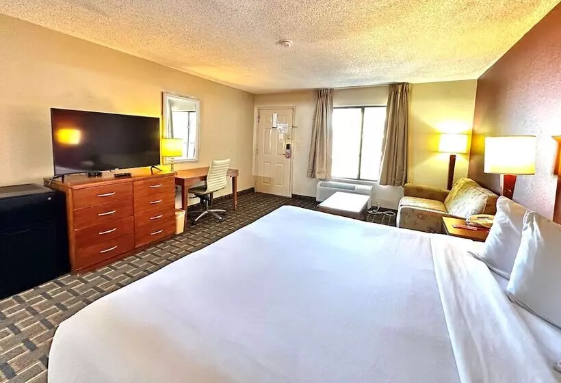 酒店 Days Inn & Suites By Wyndham Bossier City