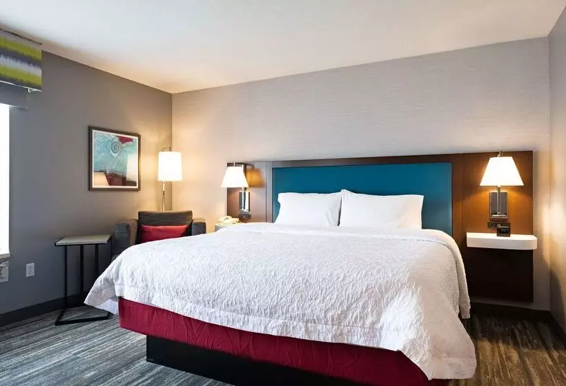 فندق Hampton Inn & Suites Salt Lake City Airport