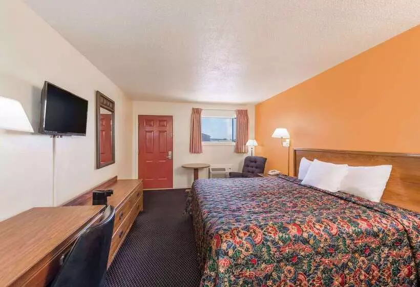 Отель Knights Inn Chanute