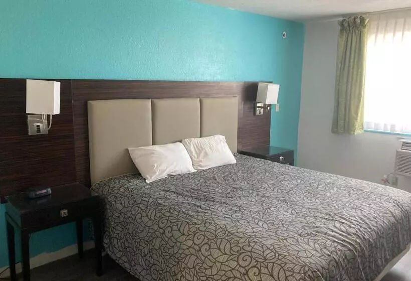 호텔 Nampa Inn & Suites