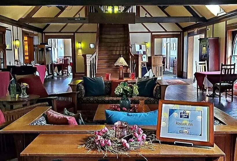 Отель Roycroft Inn