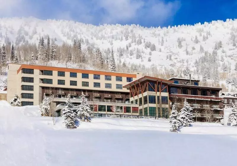 Отель Rustler Lodge