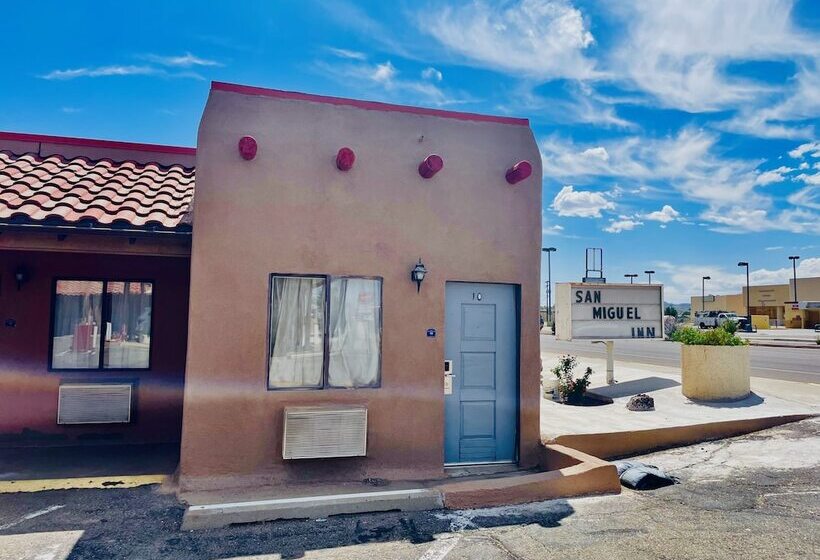 호텔 San Miguel Inn