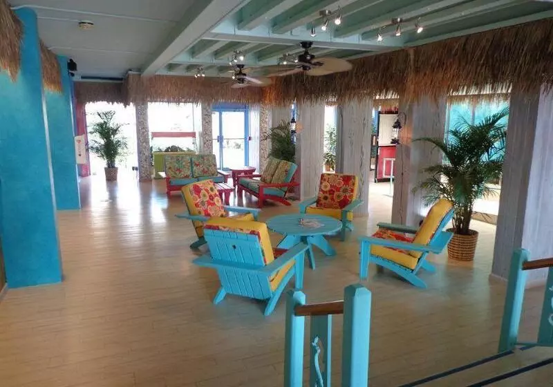 Отель Sands Harbor Resort And Marina