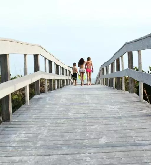 فندق Sanibel Moorings