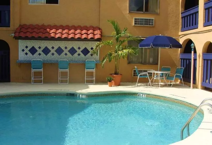 호텔 Sevilla Inn Kissimmee  Near Disney