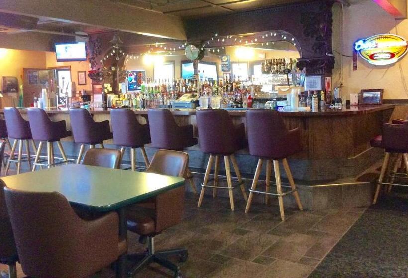 هتل Shelikof Lodge