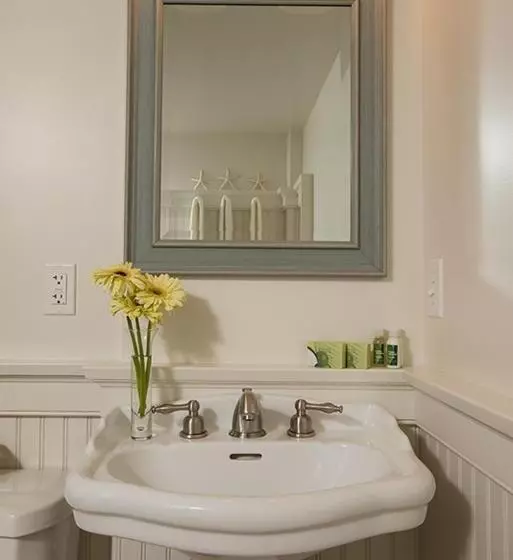 ホテル Ship S Knees Inn