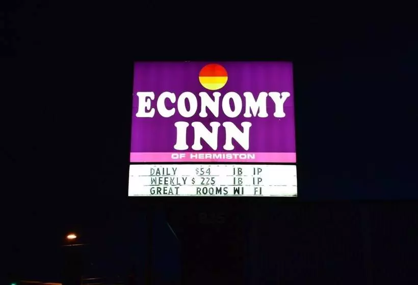 モーテル Economy Inn