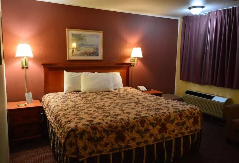 モーテル Economy Inn