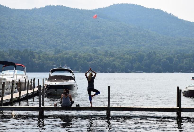 汽车旅馆 Scotty's Lakeside Resort