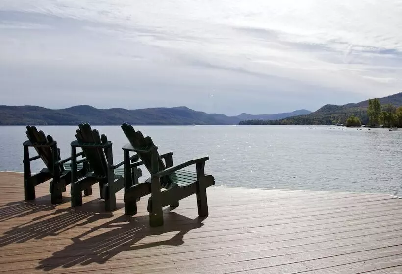 モーテル Scotty's Lakeside Resort